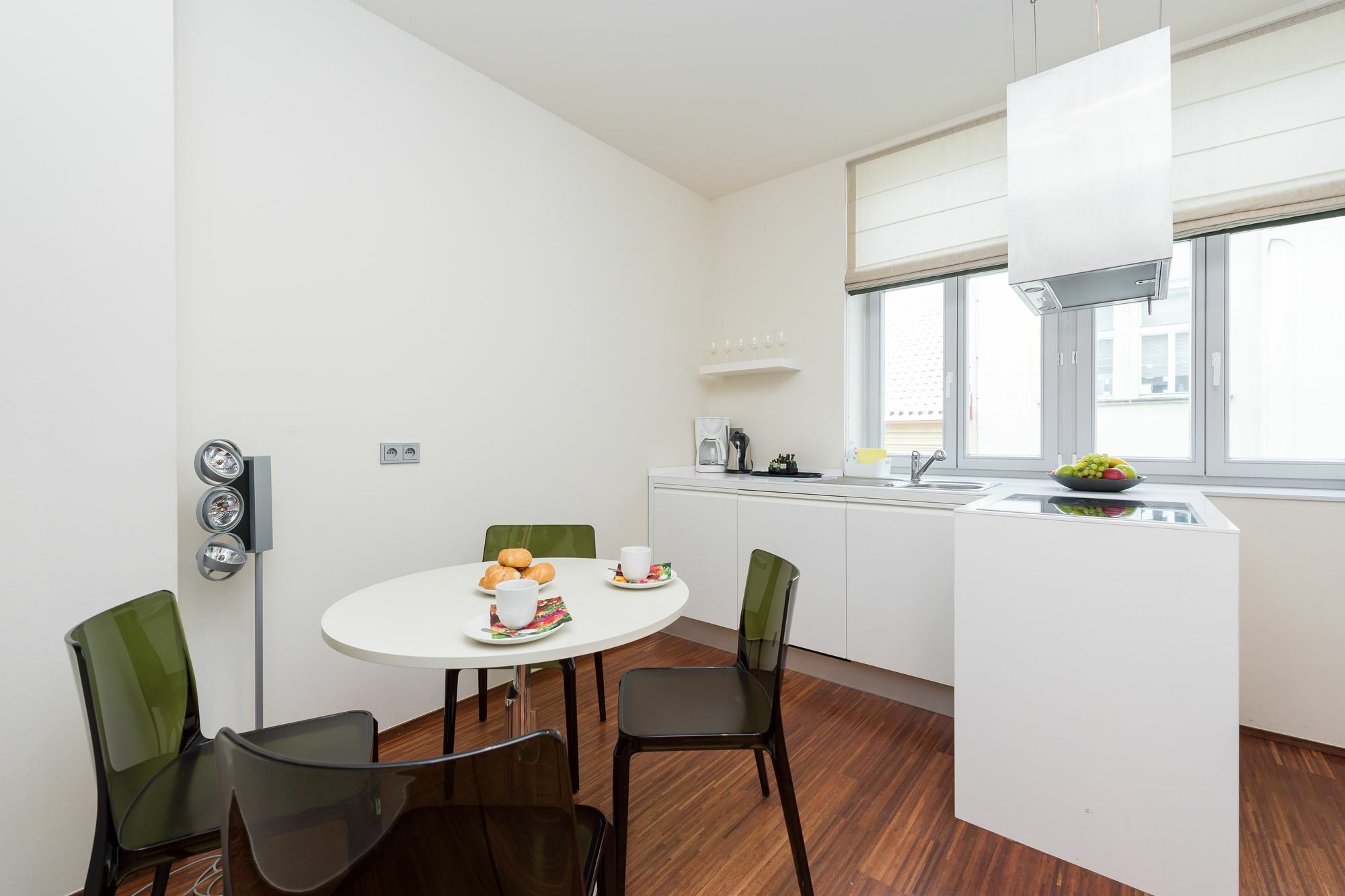 Empirent River Apartment *