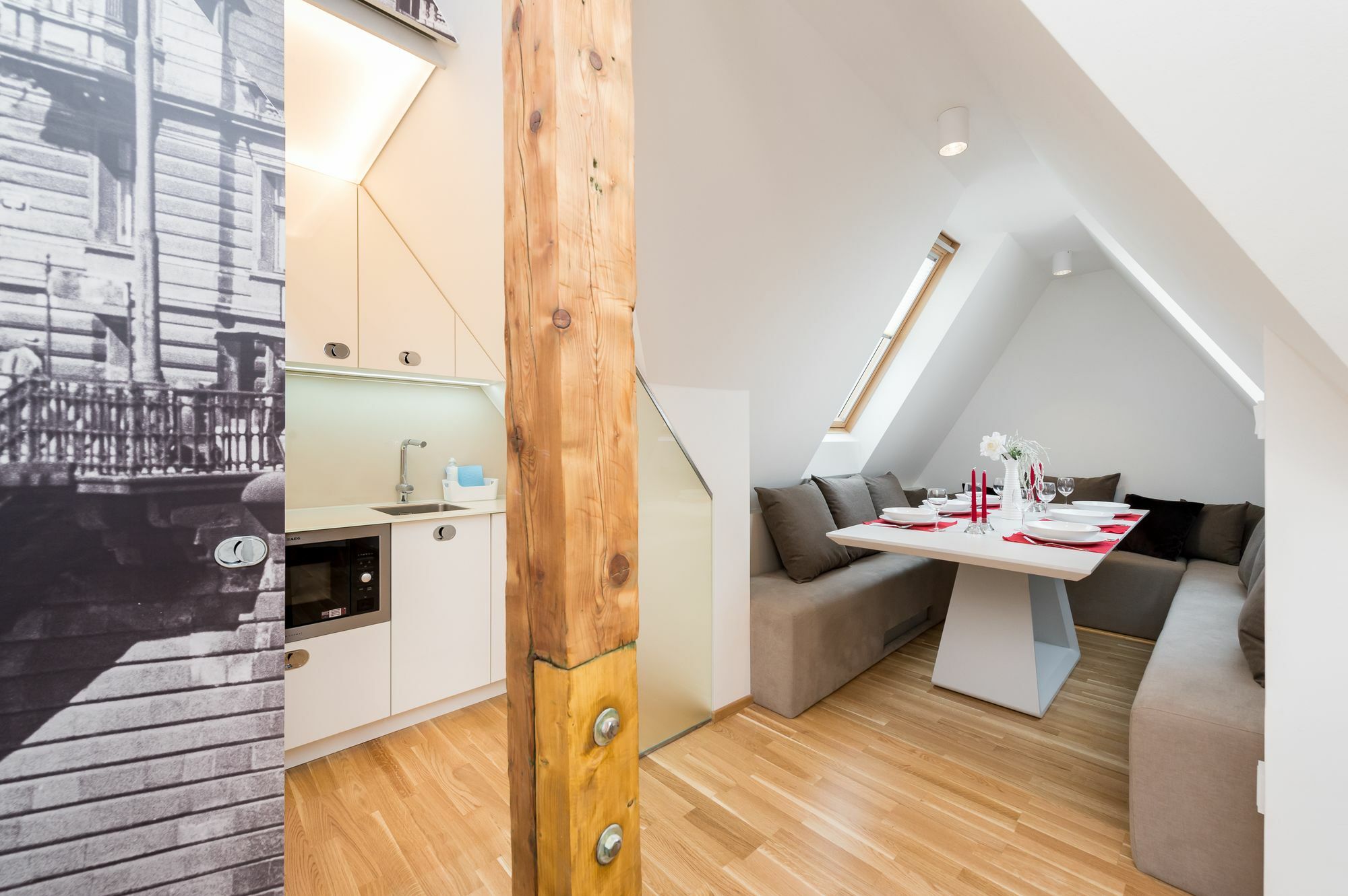 Empirent River Apartment
